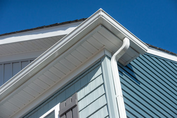 seamless gutter services replacement for damaged gutters